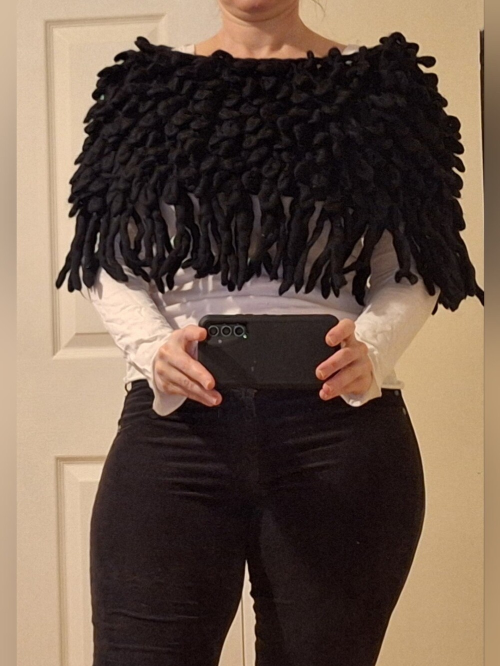 THIRD PIECE | Black Merion Wool Hand-Knit Loopy Cowl